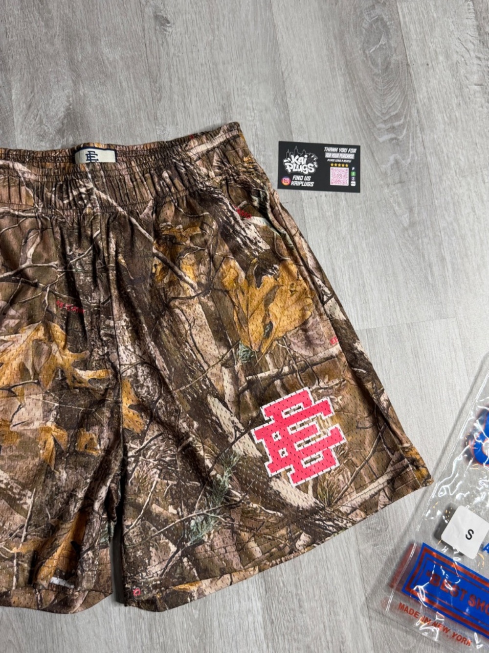 *NEW* Camo EE Emanuel Shorts Size Small, Medium, Large Comes With All Tags 100% - Picture 2 of 6